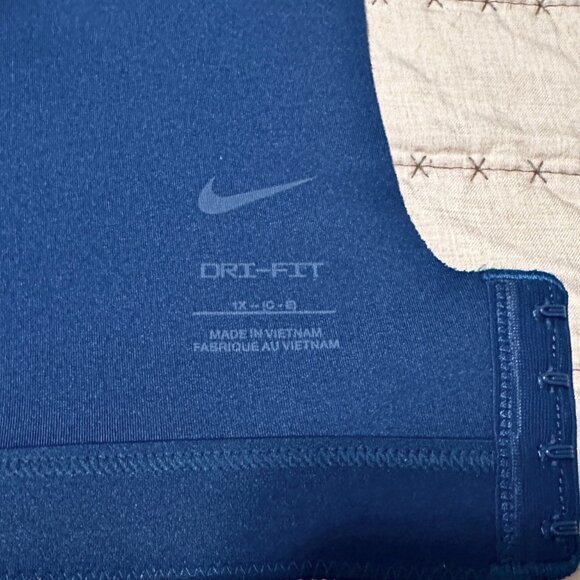 Nike Alpha 1X(C-E) Dri-FIT High-Support Padded Adjustable Sports Bra Blue - Picture 7 of 7